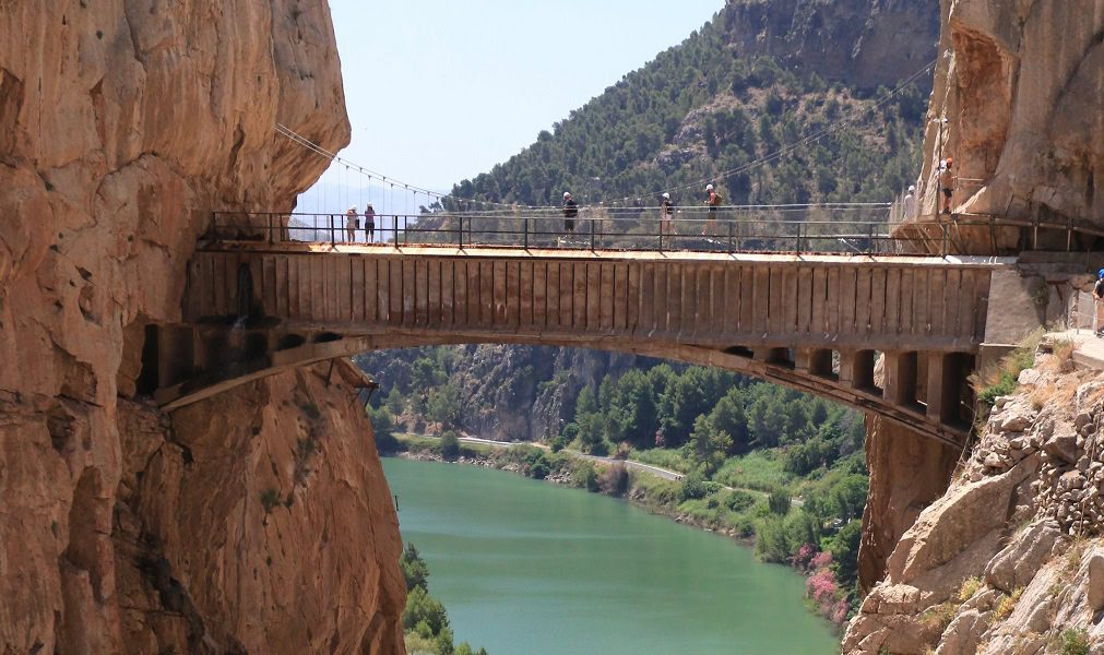 Antwort zu Ihre Fragen über der Königsweg Caminito del Rey