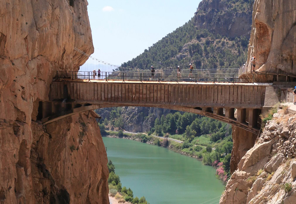 Antwort zu Ihre Fragen über der Königsweg Caminito del Rey