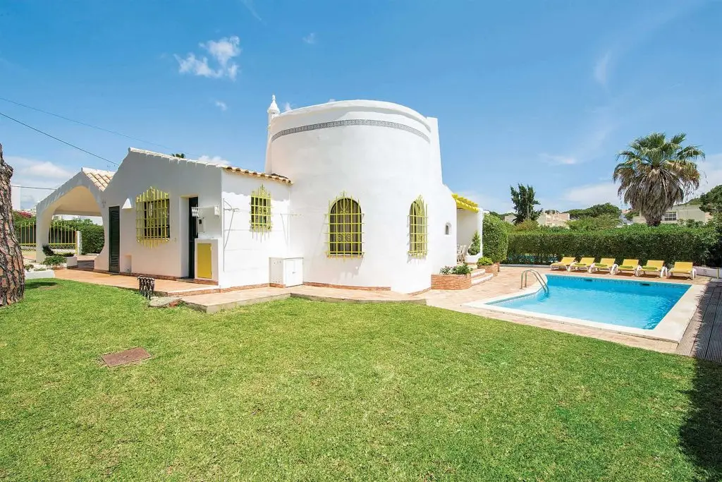 Außergewöhnliche Villa für 5-7 Personen in einer ruhigen Sackgasse, nur 1,5 km vom Zentrum von Vilamoura entfernt