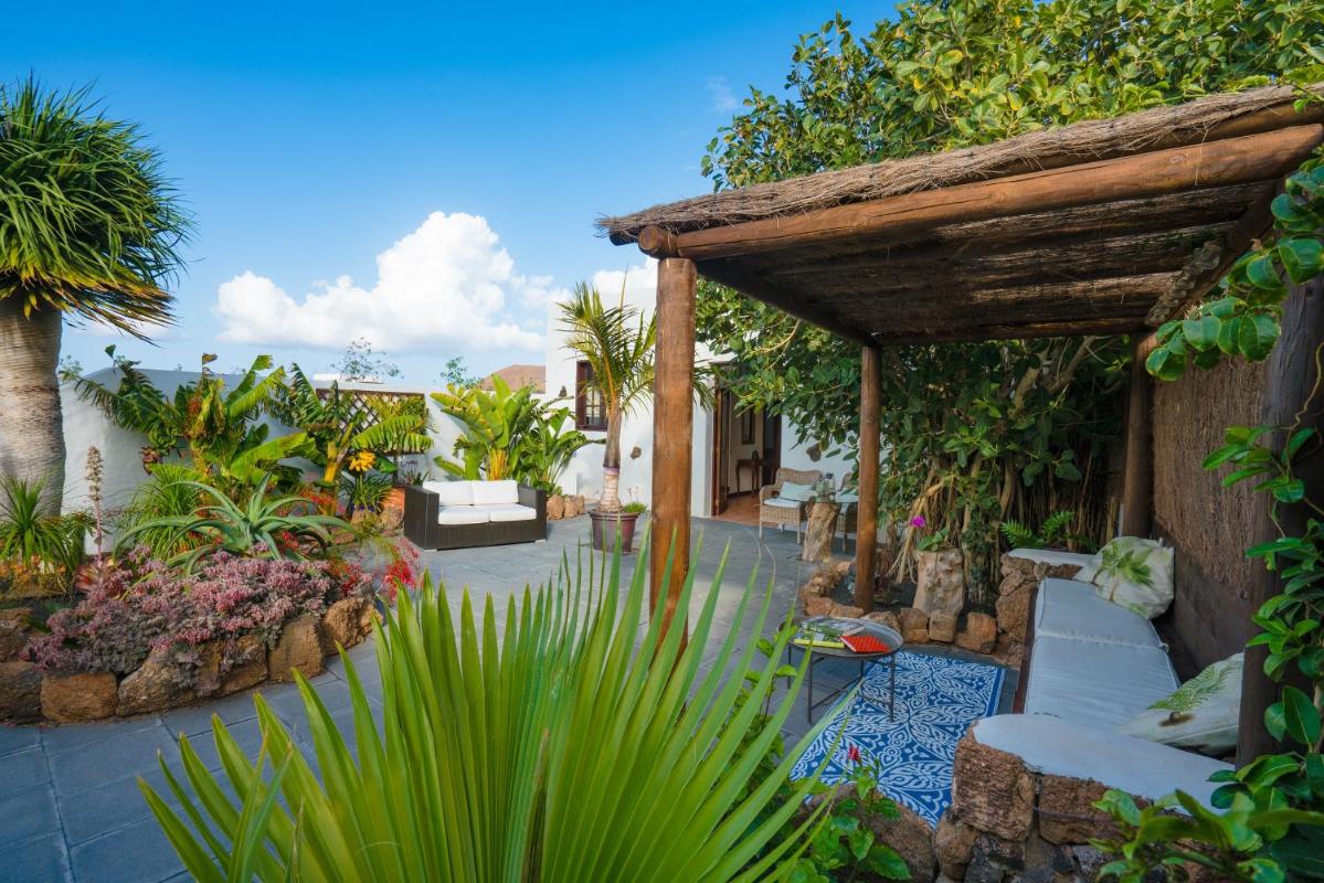Stilvolle Wohnung für 2 Personen mit spektakulärem, tropischem Garten und schöner Terrasse zum Relaxen