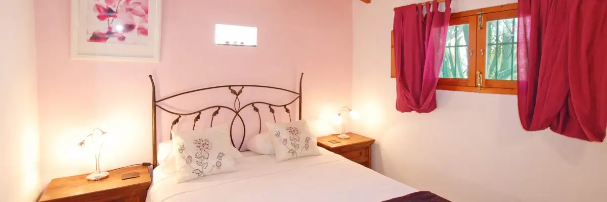 Super-schöne Finca mit absoluter Privatsphäre, Nähe Comares