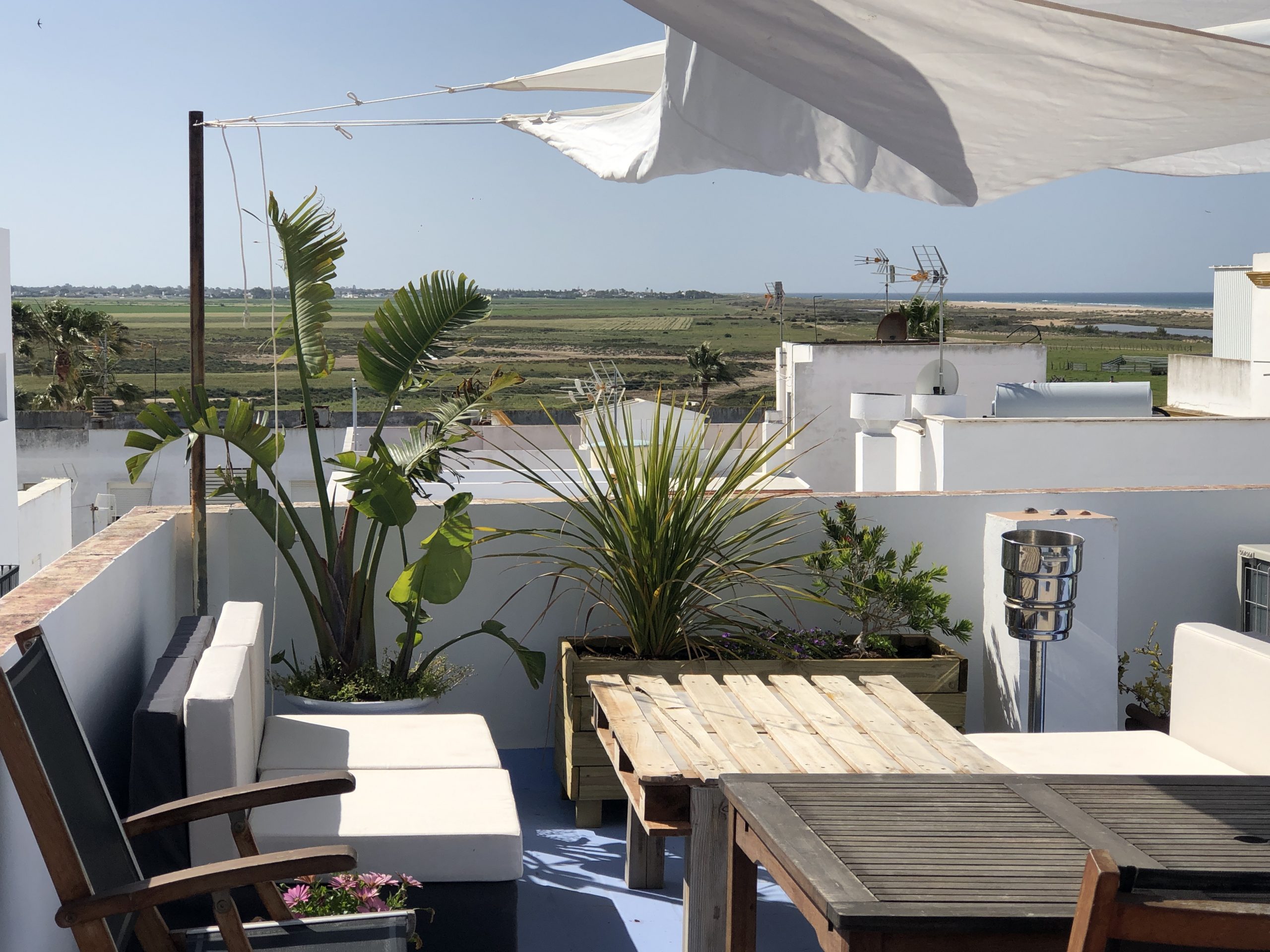 3 Fantastische Wohnungen für 2-5 Personen mit Dachterrasse und schöne Aussicht über Conil de la Frontera