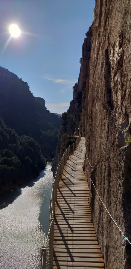 Antwort zu Ihre Fragen über der Königsweg Caminito del Rey